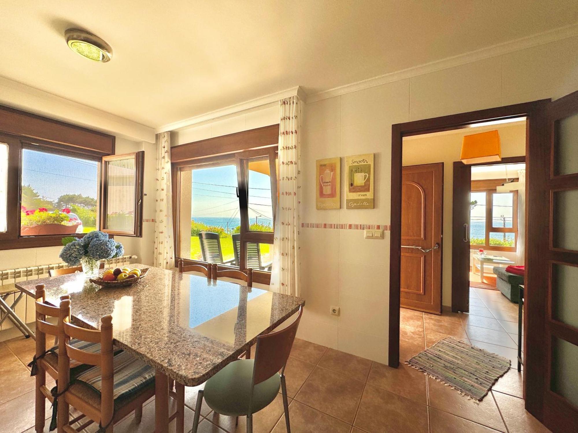Rooms Peregrinos B Casa Alicia Rosal Exterior photo